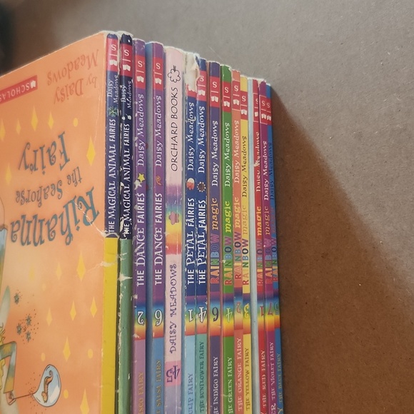 Rainbow magic book lot 53books - Picture 3 of 9